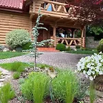 Kazkova Khatynka Chalet
