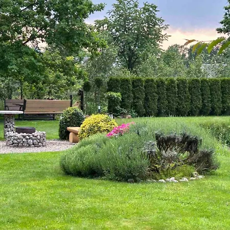 Kazkova Khatynka Chalet Bushtyno