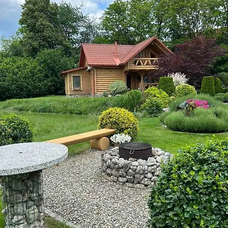 Kazkova Khatynka Bushtyno