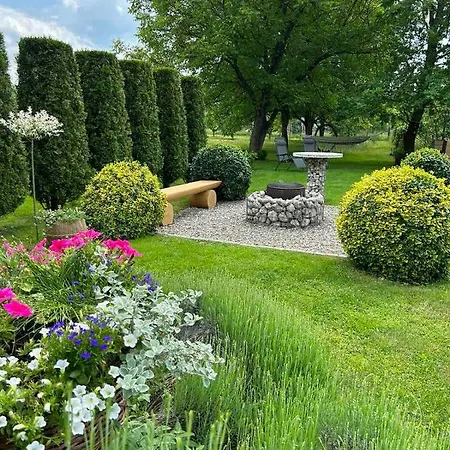 Kazkova Khatynka Chalet Bushtyno