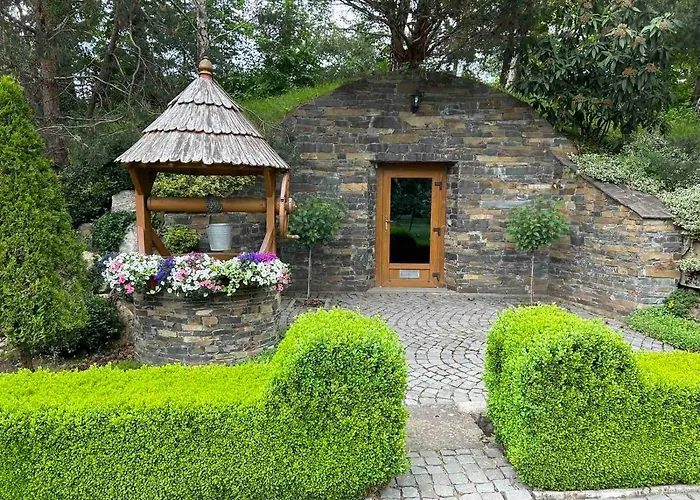 Kazkova Khatynka Chalet Bushtyno
